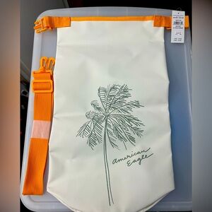 American Eagle Waterproof Beach Bag